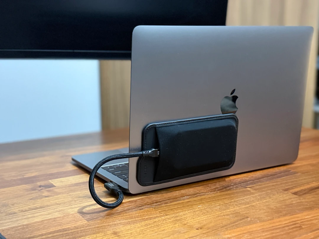 【レビュー】Spigen の SSD スリーブで SSD を MacBook Pro と一体化して作業効率をあげよう