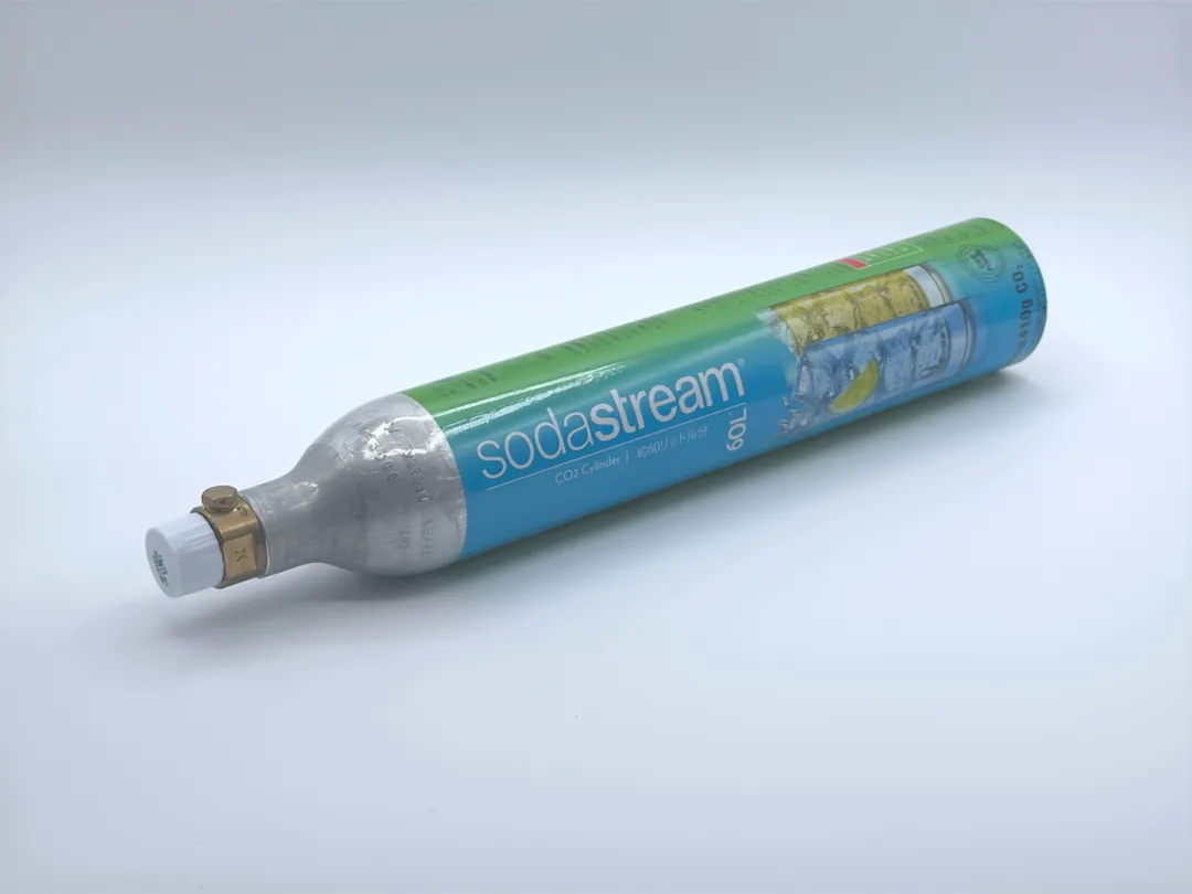 ソーダストリームのガスシリンダーの青とピンクの違い