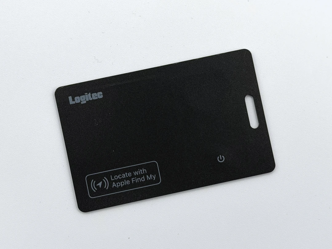 【レビュー】ワイヤレス充電で繰り返し使える Logitech の薄いカード型スマートトラッカー（紛失防止タグ）
