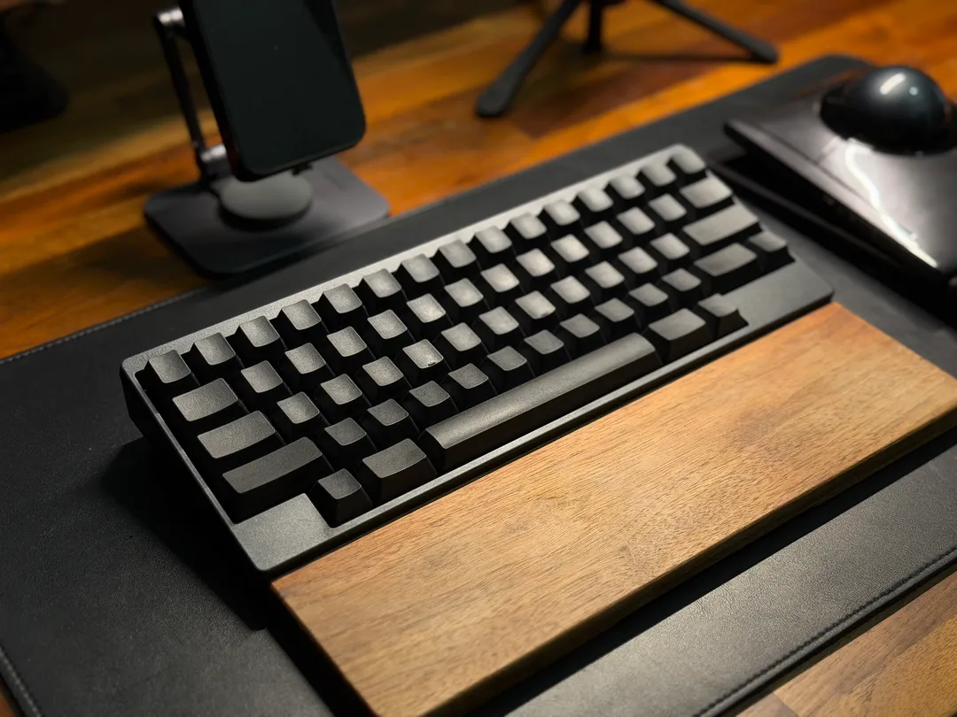 完成度の高い完全体キーボード、PFU の『Happy Hacking Keyboard Professional HYBRID Type-S』