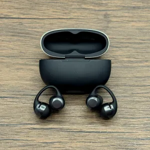 Shokz 社初のイヤーカフ型ワイヤレスイヤホンの OpenDots ONE