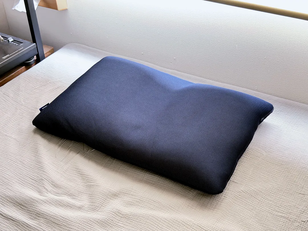 枕(カバー)の裏面は、表面とは作りが違う