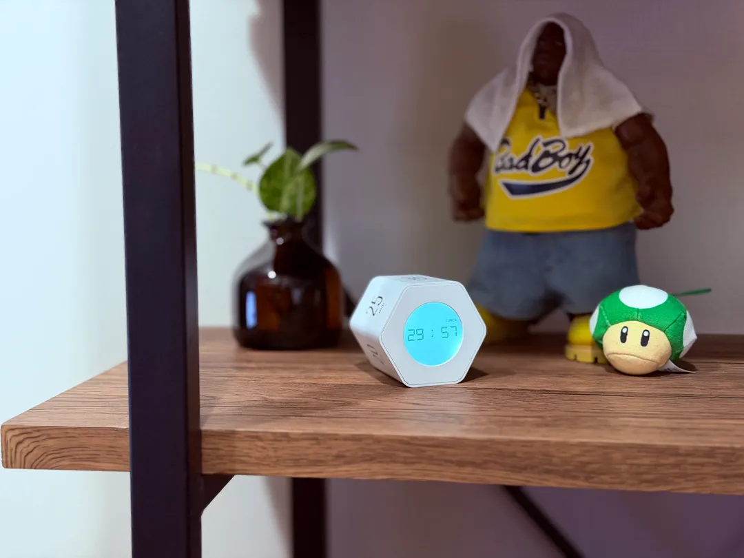 ポモドーロ・テクニックを実践するために購入した Mooas の六角タイマー