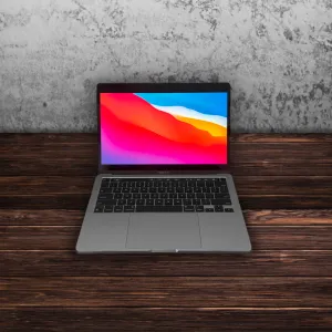 M1 Macbook Pro 2020 年モデル