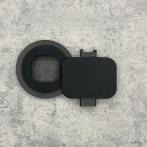 スマホと接触する裏面はシリコンで覆われていて傷がつかないように配慮されている