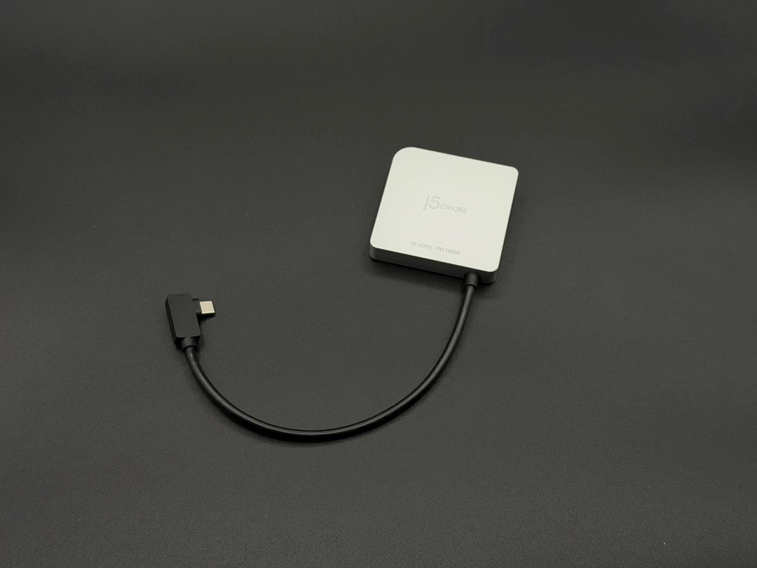 【レビュー】iPad Pro 向けの j5create USB-C 7-in-1 マルチアダプター