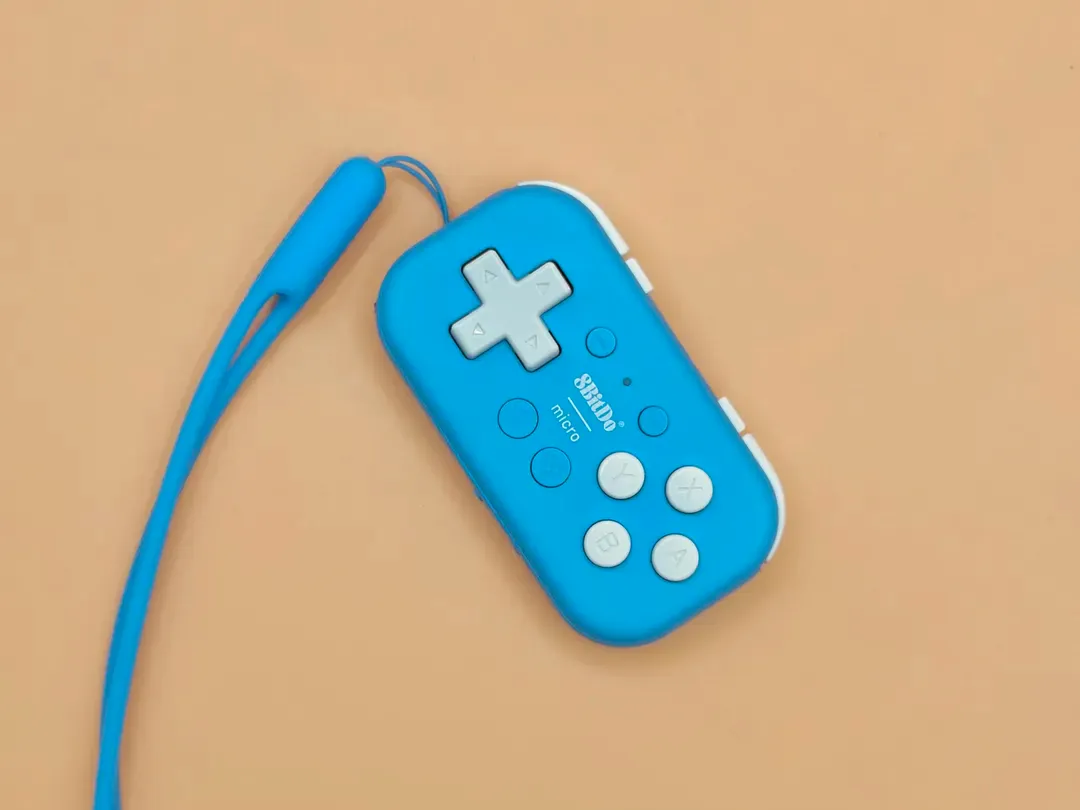 8BitDo Micro 小さいけどパワフルな左手デバイス