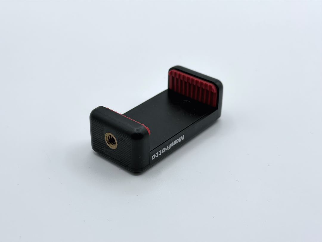 底部に三脚ネジ穴あり