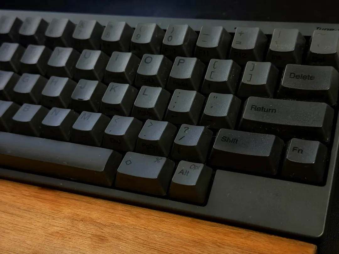 わたしが現在使用している Happy Hacking Keyboard HYBRID Type-S 墨モデル