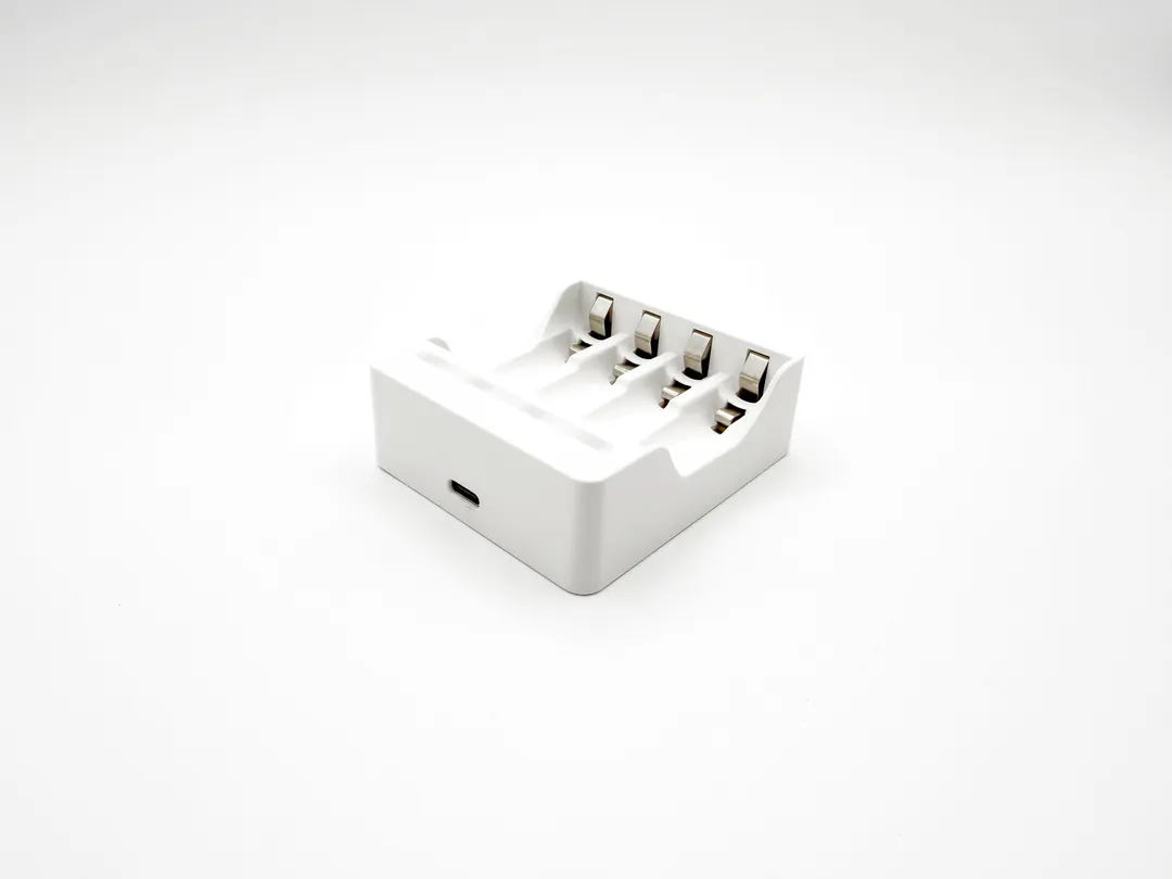 USB-C ポートになっており、使いやすい