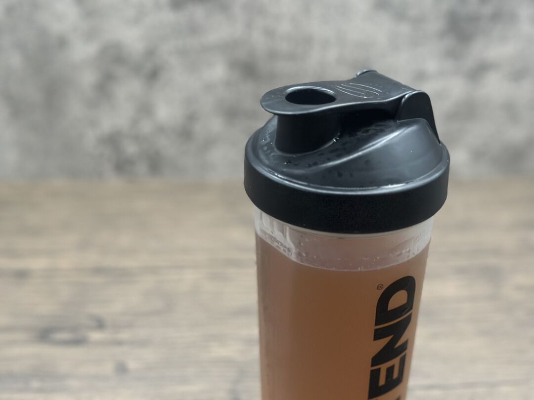 茶色いので、運動中のテンションが下がります