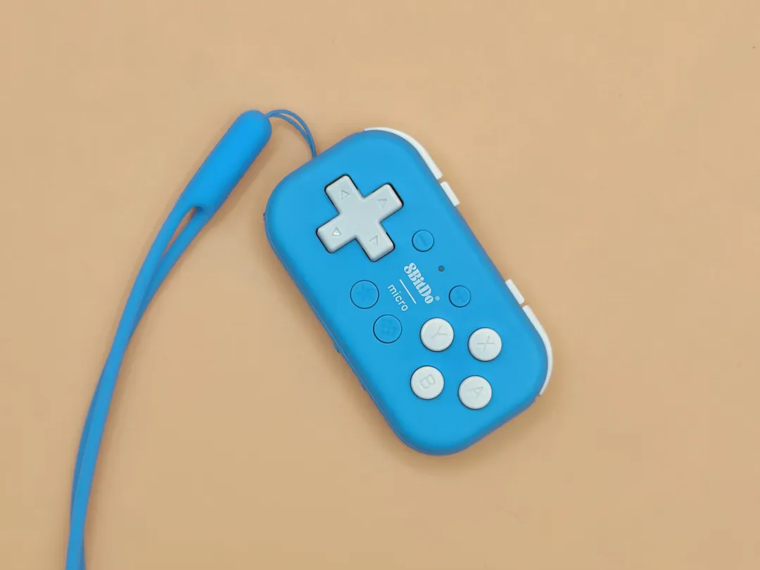 8BitDo Micro 小さいけどパワフルな左手デバイス