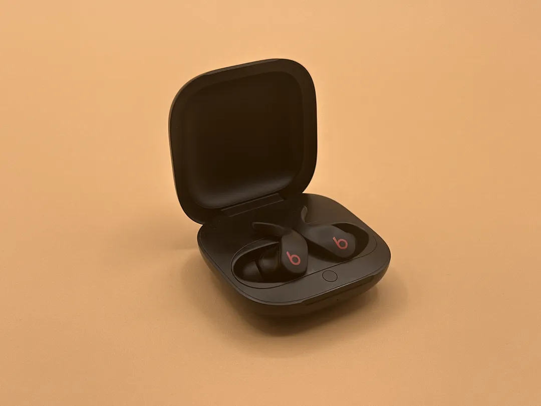 運動時のイヤホンに最適な Beats Fit Pro